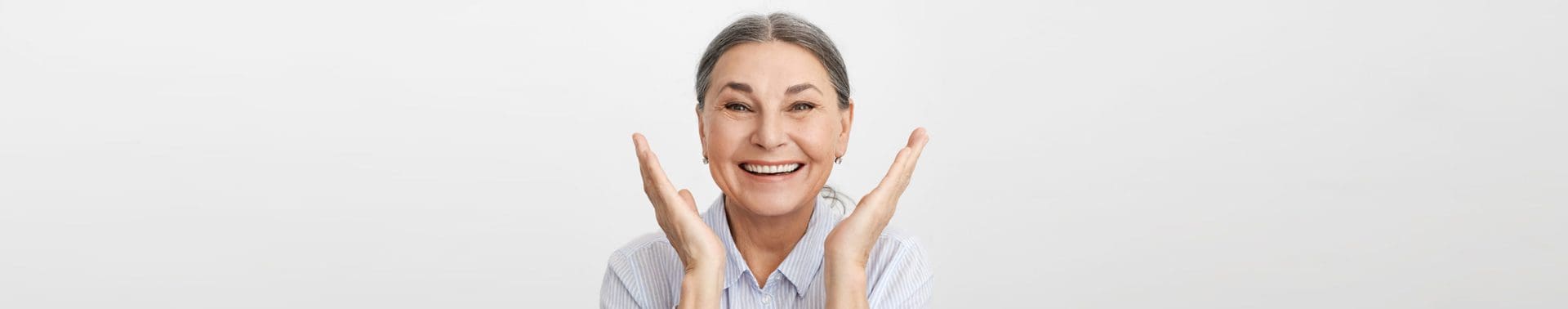 Happy patient learning about Thyroid Radiofrequency Ablation